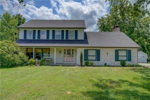 6830-NW-Prairie View-Road-mls-2562480-image-1
