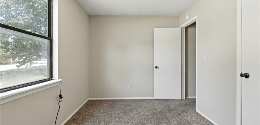 Homes for Sale in Kansas City, MO 64118 | 2403 NE Vivion Road