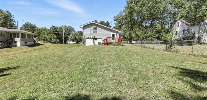 Homes for Sale in Kansas City, MO 64118 | 2403 NE Vivion Road