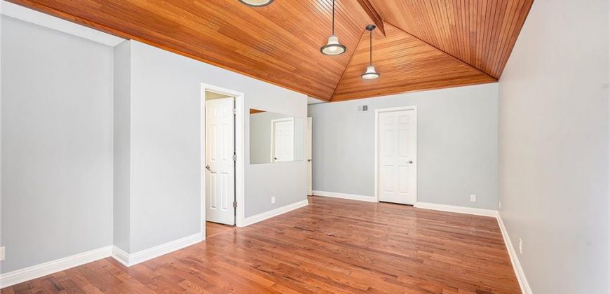 Homes for Sale in Kansas City, MO 64151 | 6000 N Cosby Court