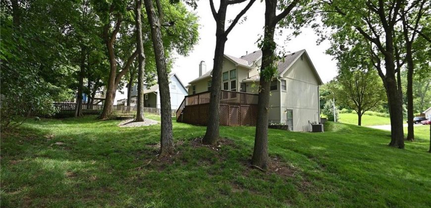 Homes for Sale in Kansas City, MO 64155 | 8526 N Flora Avenue