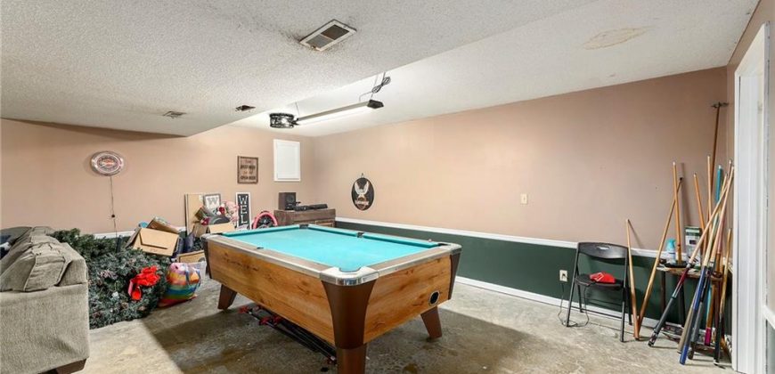 Homes for Sale in Kansas City, MO 64155 | 1409 NE 96th Terrace