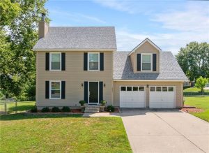 5521-N-Mayview-Avenue-mls-2569267-image-1