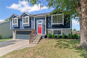 11516-N-Windsor-Avenue-mls-2570537-image-1