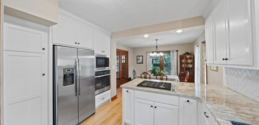 Homes for Sale in Liberty, MO 64068 | 417 E Mississippi Street