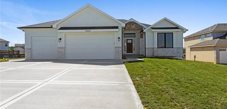 Homes for Sale in Kearney, MO 64060 | 11429  Rye Drive