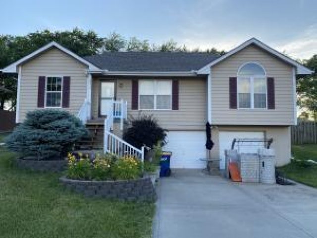 Homes for Sale in Smithville, MO 64468 | 19310  Diamond Lane