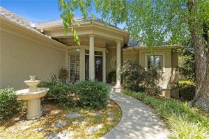 10610-N-Garfield-Avenue-mls-2556593-image-1