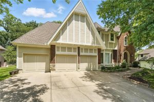 5500-NW-62nd-Street-mls-2557237-image-1