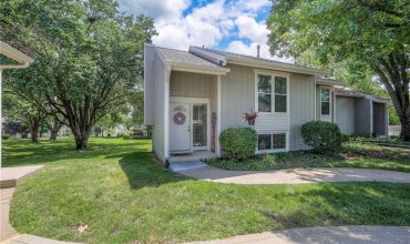 Homes for Sale in Kansas City, MO 64151 | 5729 N Oregon Avenue