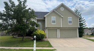 Homes for Sale in Kansas City, MO 64156 | 8611 N Mersington Avenue