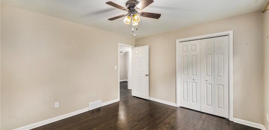 Homes for Sale in Liberty, MO 64068 | 828 W Brown Street