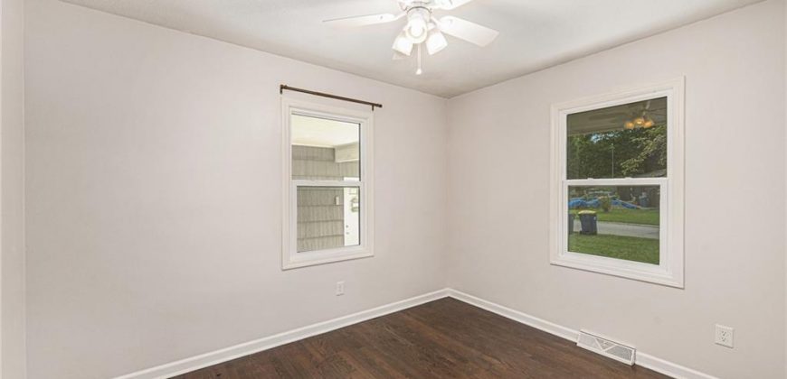 Homes for Sale in Liberty, MO 64068 | 828 W Brown Street