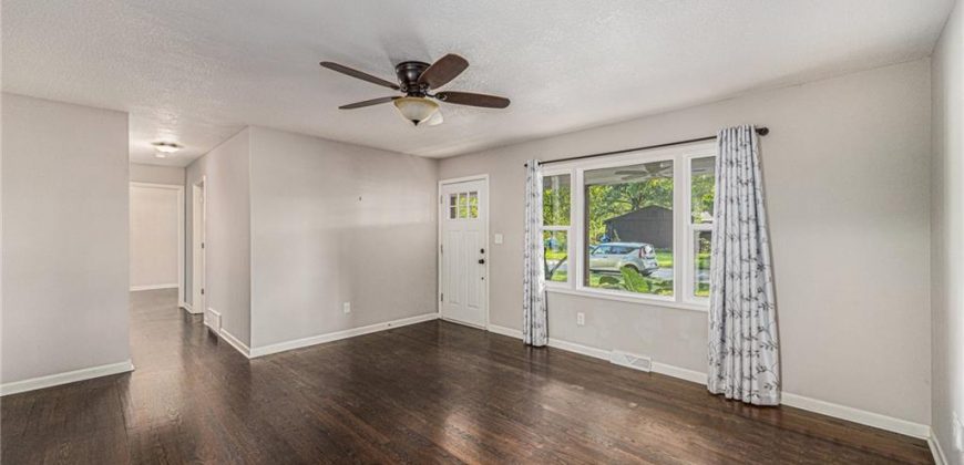 Homes for Sale in Liberty, MO 64068 | 828 W Brown Street