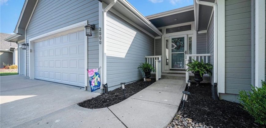 Homes for Sale in Smithville, MO 64089 | 2000  Lake Drive