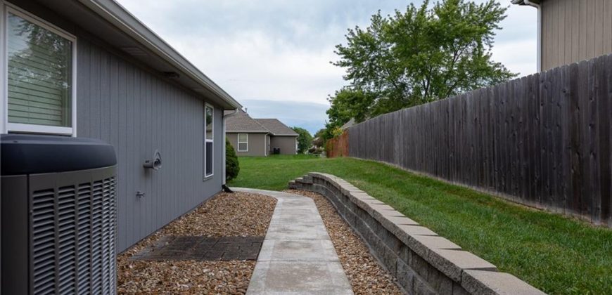 Homes for Sale in Platte City, MO 64079 | 13800  Station Drive