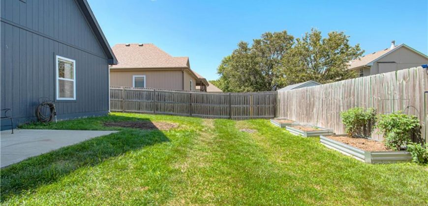 Homes for Sale in Kearney, MO 64060 | 412  Evening Star Drive
