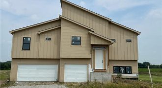 Homes for Sale in Lawson, MO 64062 | 459  Green Drive