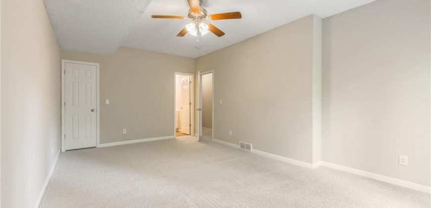 Homes for Sale in Parkville, MO 64152 | 5522 NW Homer White Road