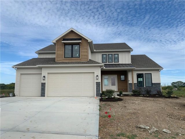 Homes for Sale in Kansas City, MO 64155 | 10407 N Liberty Street