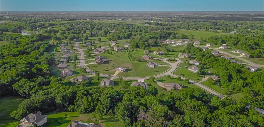 Homes for Sale in Kearney, MO 64060 | 13402  Oakbrook Drive