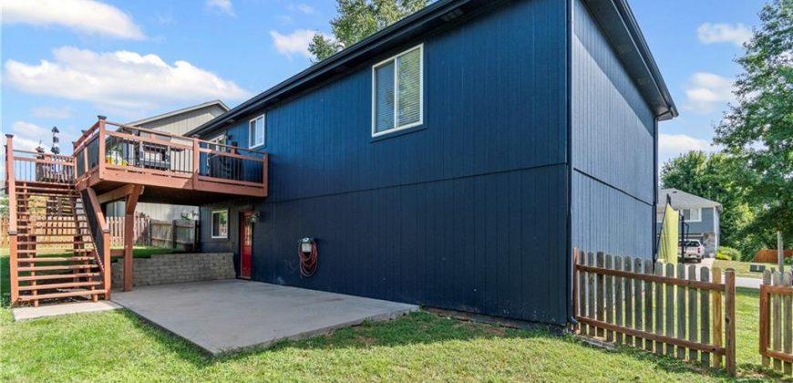 Homes for Sale in Kansas City, MO 64157 | 11516 N Windsor Avenue