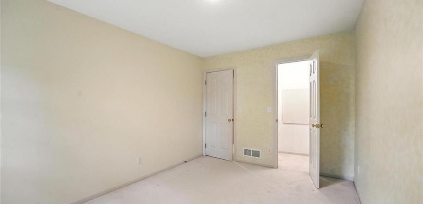 Homes for Sale in Kansas City, MO 64155 | 915 NE 102ND Street