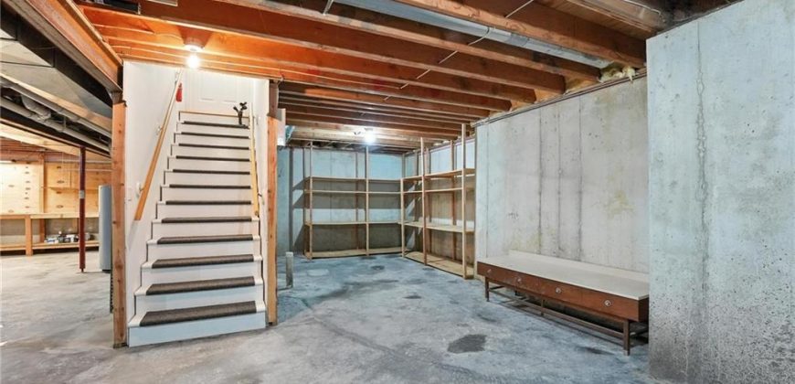 Homes for Sale in Kansas City, MO 64155 | 915 NE 102ND Street