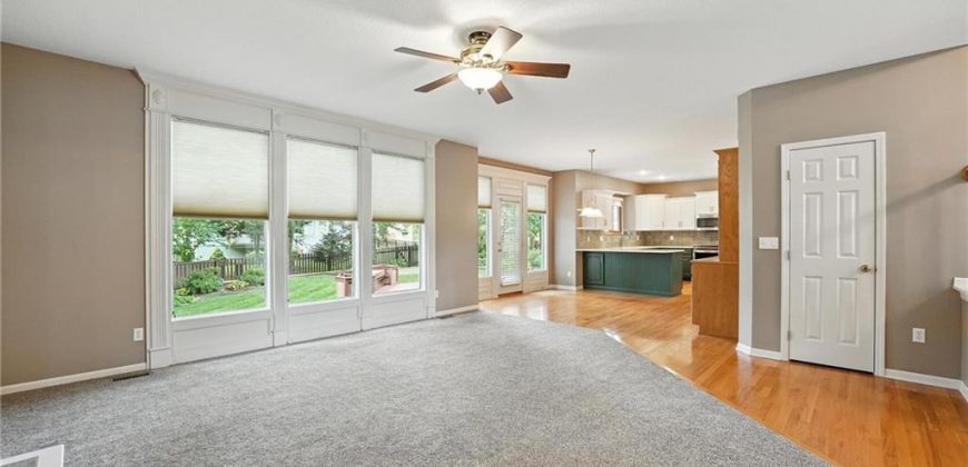 Homes for Sale in Kansas City, MO 64155 | 915 NE 102ND Street