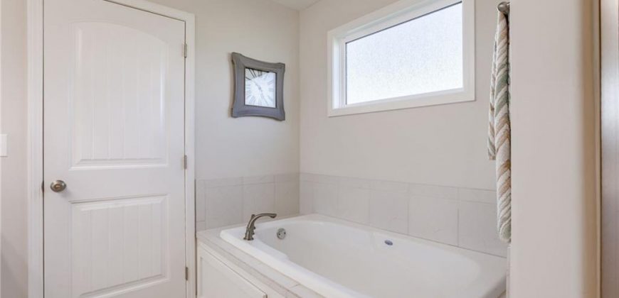Homes for Sale in Kansas City, MO 64156 | 5007 NE 102nd Street