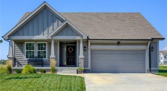 Homes for Sale in Kansas City, MO 64156 | 5007 NE 102nd Street
