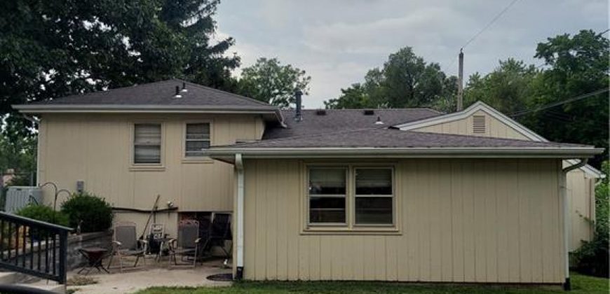 Homes for Sale in Kansas City, MO 64117 | 5018 NE 45th Street