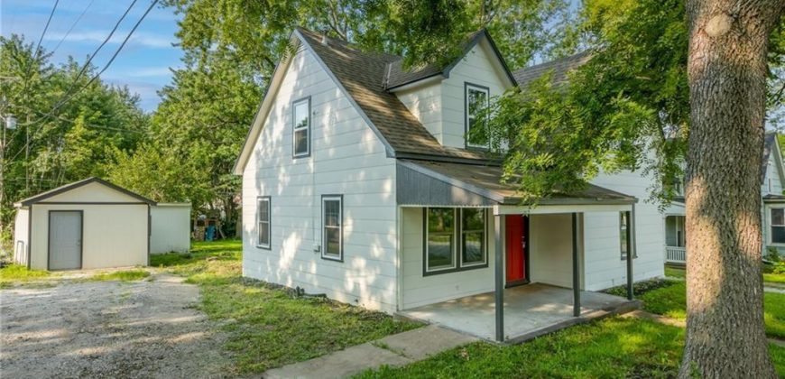 Homes for Sale in Liberty, MO 64068 | 463 E Mill Street