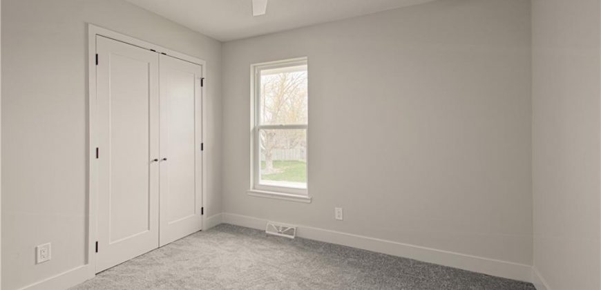 Homes for Sale in Parkville, MO 64152 | 14401  67th Street