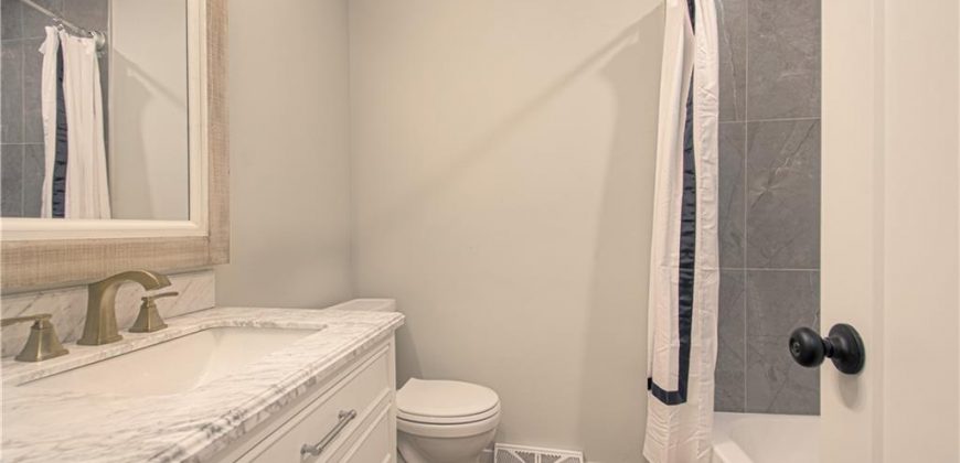 Homes for Sale in Parkville, MO 64152 | 14401  67th Street