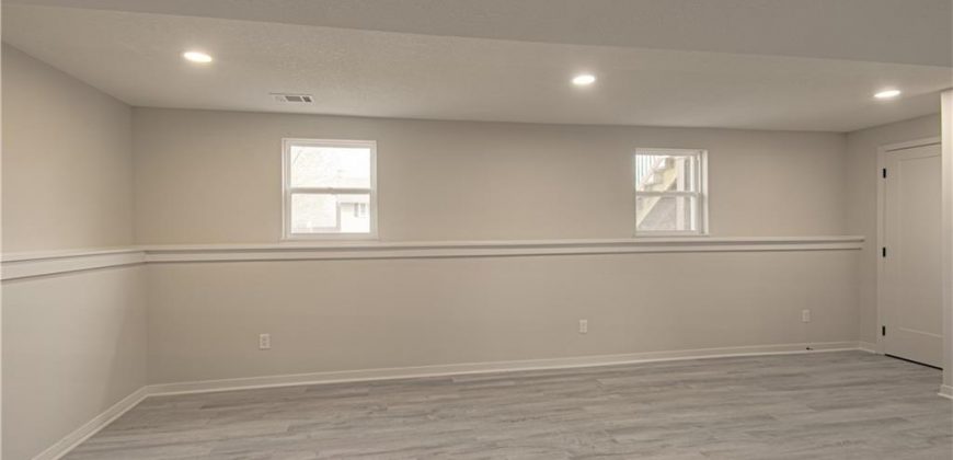 Homes for Sale in Parkville, MO 64152 | 14401  67th Street