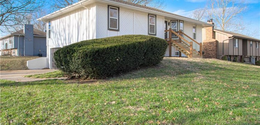 Homes for Sale in Parkville, MO 64152 | 14401  67th Street