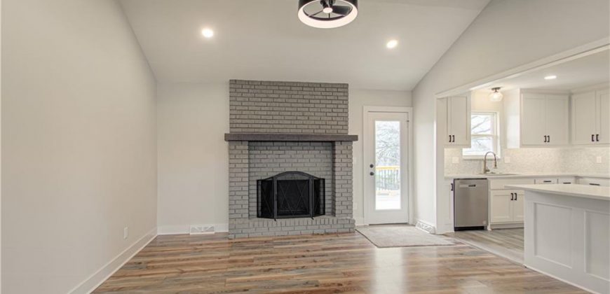 Homes for Sale in Parkville, MO 64152 | 14401  67th Street