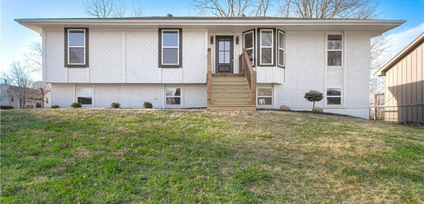 Homes for Sale in Parkville, MO 64152 | 14401  67th Street