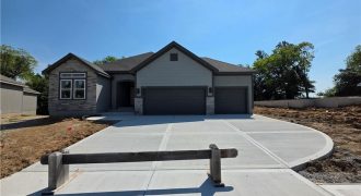 Homes for Sale in Kansas City, MO 64154 | 9435 N Belton Avenue