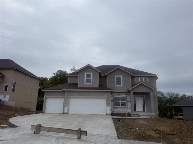 Homes for Sale in Kansas City, MO 64156 | 9011 N Colorado Avenue