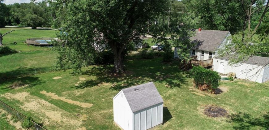 Homes for Sale in Kansas City, MO 64151 | 6610 NW Waukomis Drive