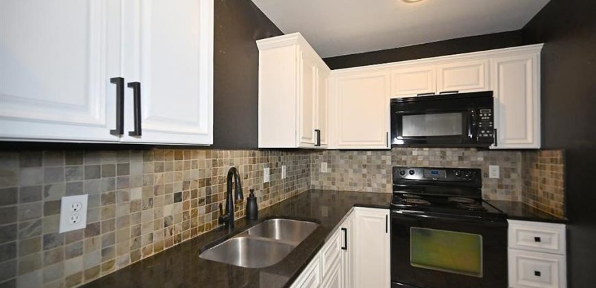 Homes for Sale in Platte City, MO 64079 | 13610  Oak Valley Drive