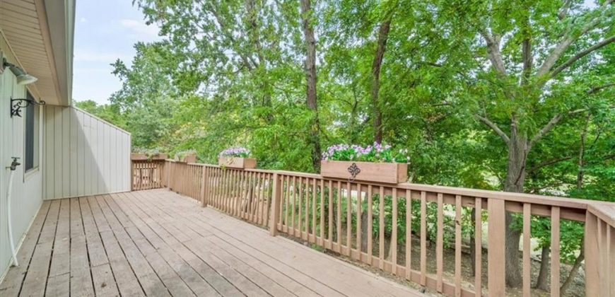 Homes for Sale in Gladstone, MO 64119 | 6011 N BELLEFONTAINE Avenue