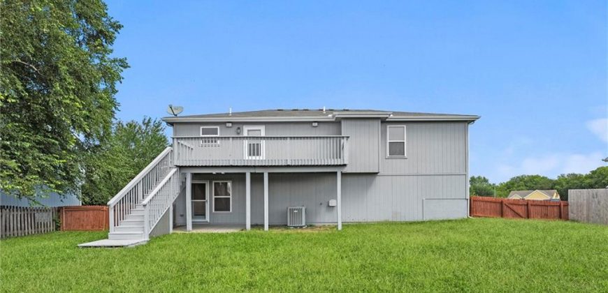 Homes for Sale in Smithville, MO 64089 | 503  Lake Meadows Drive