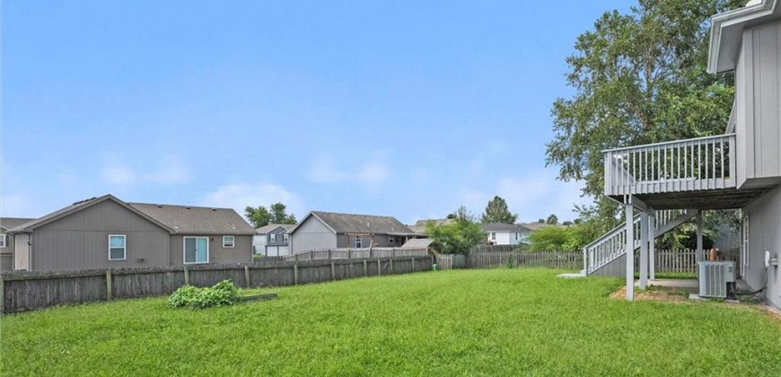 Homes for Sale in Smithville, MO 64089 | 503  Lake Meadows Drive