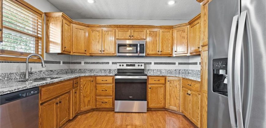 Homes for Sale in Smithville, MO 64089 | 503  Lake Meadows Drive