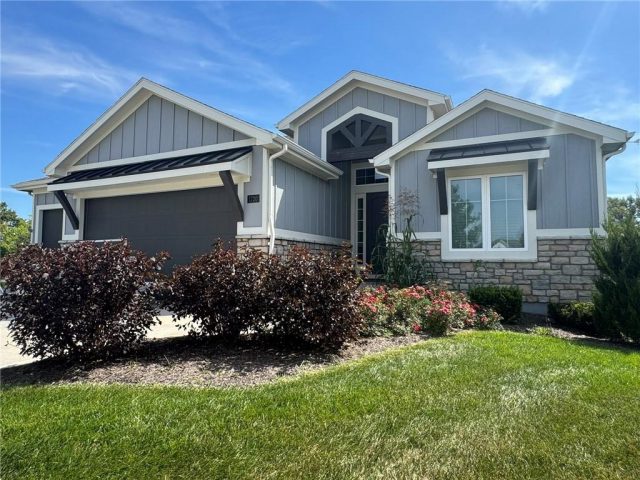 Homes for Sale in Kansas City, MO 64155 | 1720 NW 107th Terrace