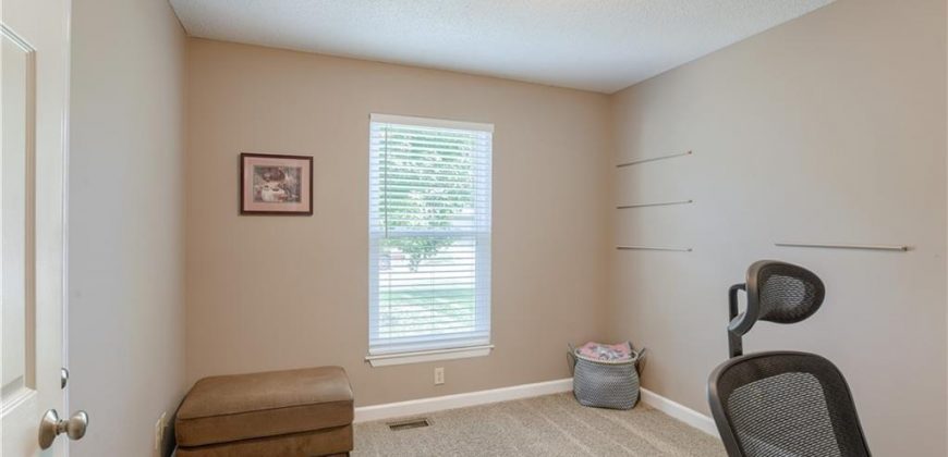 Homes for Sale in Smithville, MO 64089 | 300  PORTER Drive