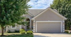 Homes for Sale in Smithville, MO 64089 | 300  PORTER Drive